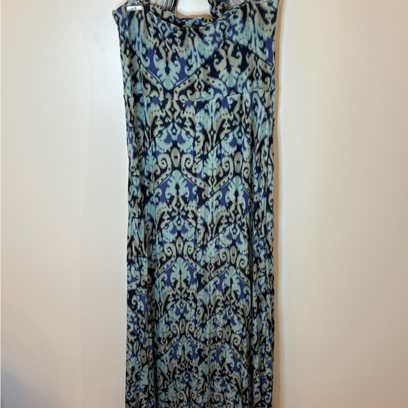 Rare Find! CAbi Blue and Black Abstract Halter Maxi Dress style 850 - Picture 9 of 9